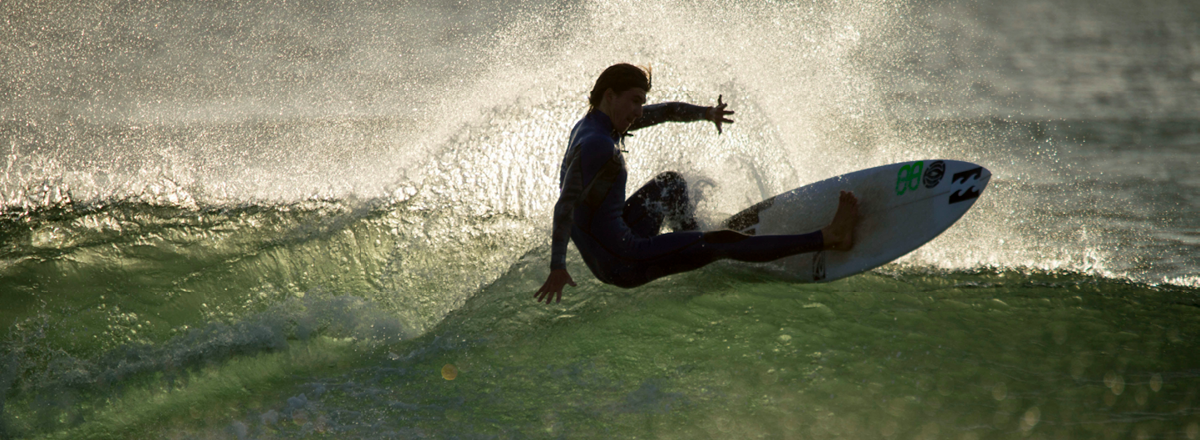 surfen ohne crowds im slide surfcamp